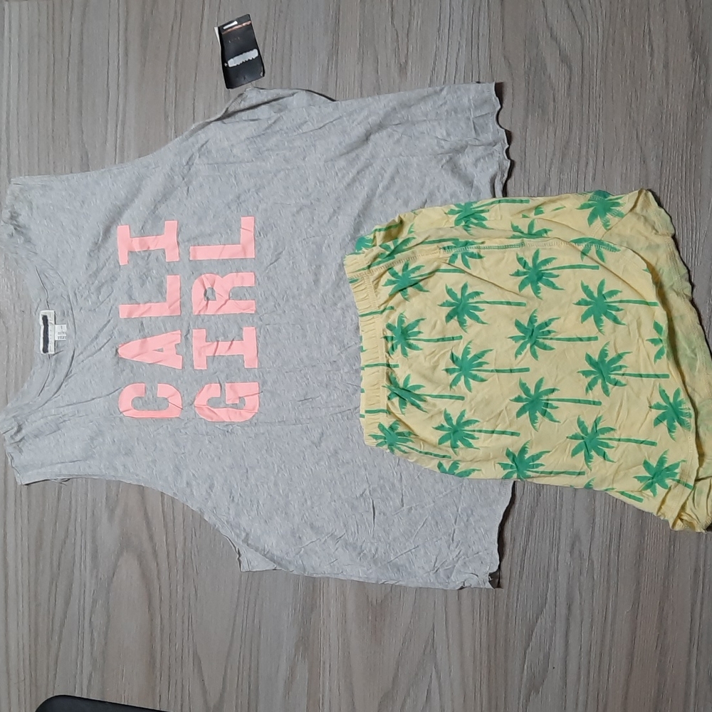 Forever 21 plus sizes PJ set size 2X New with tags.